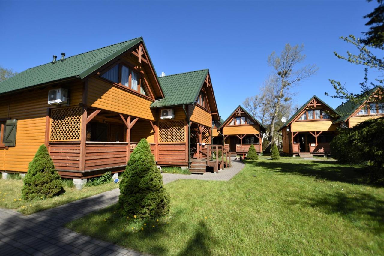 Villa O.W. Sek à Karwia Extérieur photo